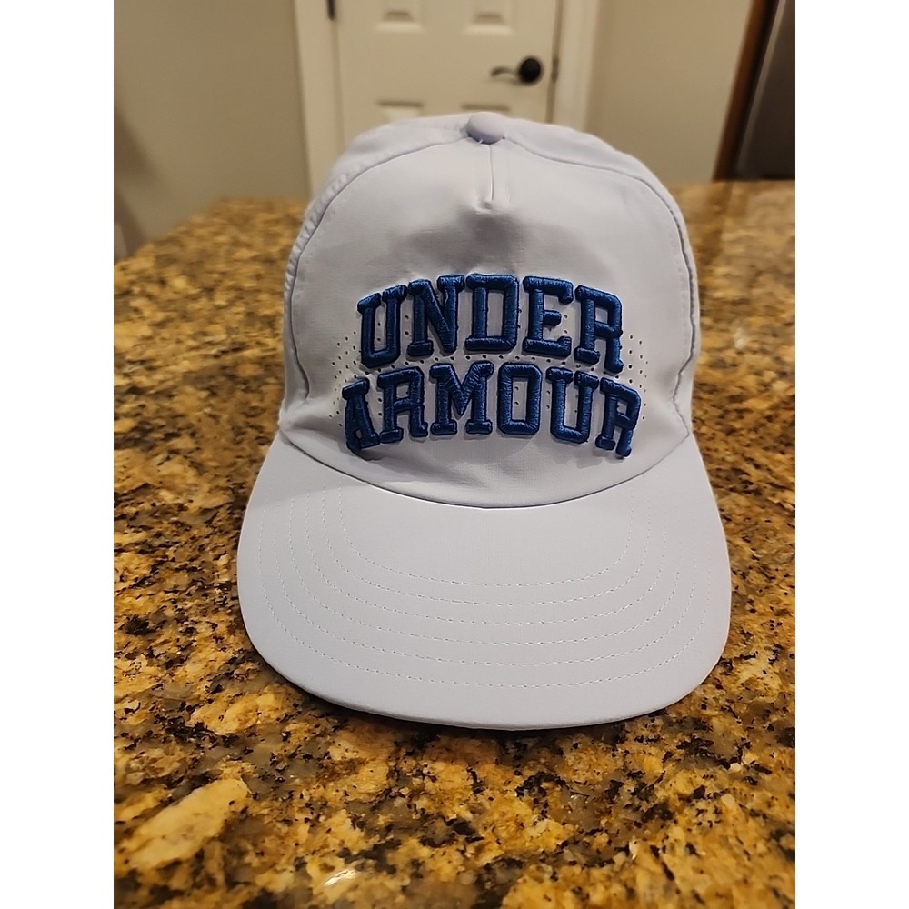 Under Armour Hat‎